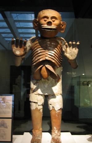 Estatua de Mictlantecuhtli en el museo del Templo Mayor en México.